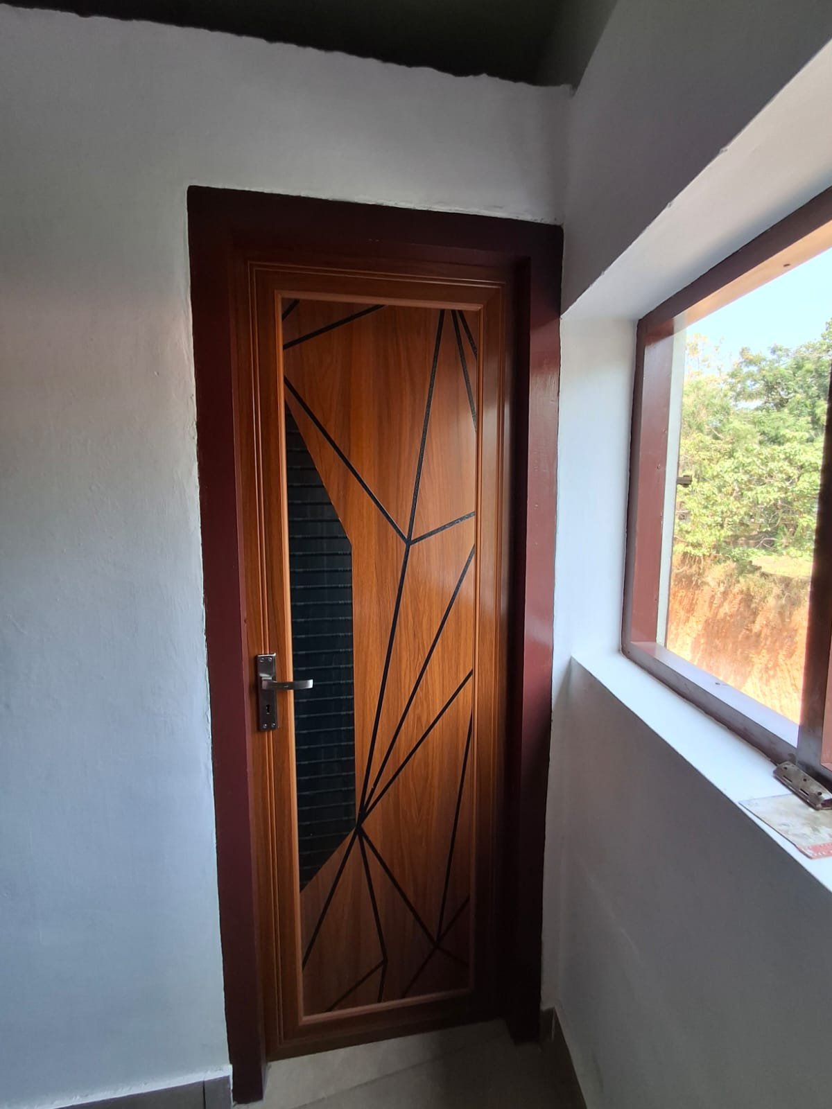  Doors (P.V.C, Fiber)