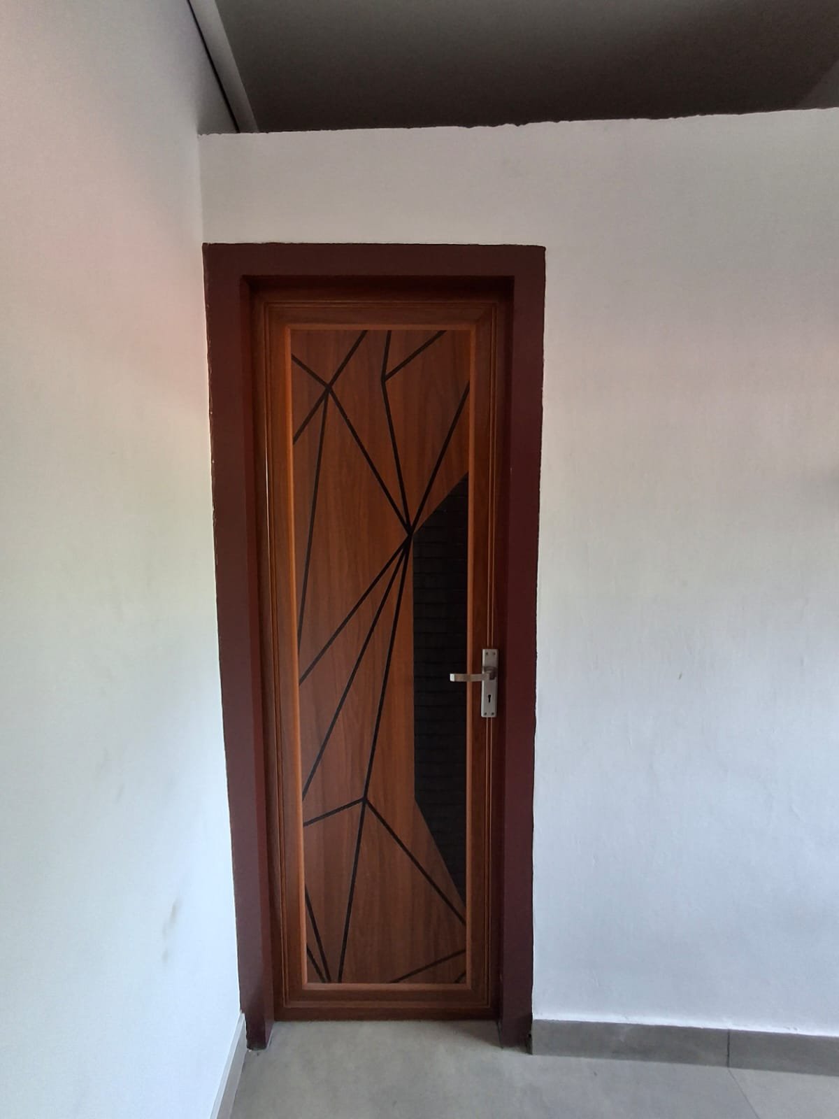  Doors (P.V.C, Fiber)
