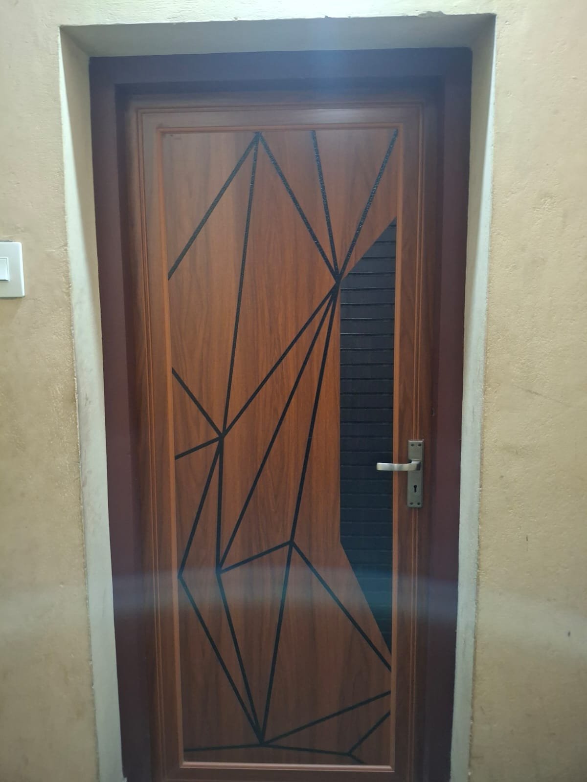  Doors (P.V.C, Fiber)